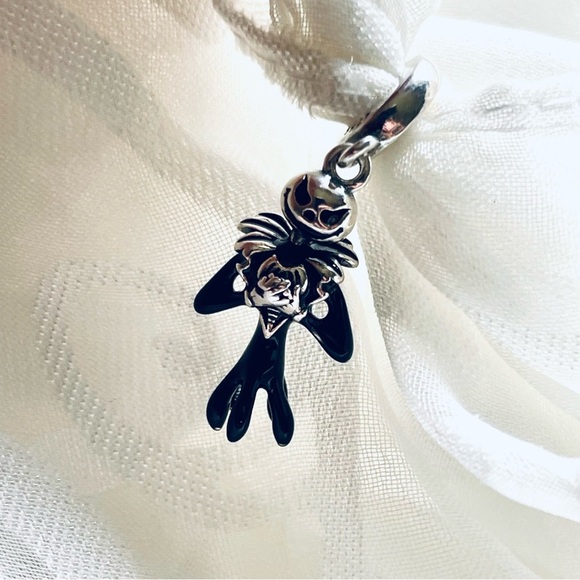 🎃 NWOT Jack Charm – HALLOWEEN - The Nightmare Before Christmas ✨ - Picture 3 of 9